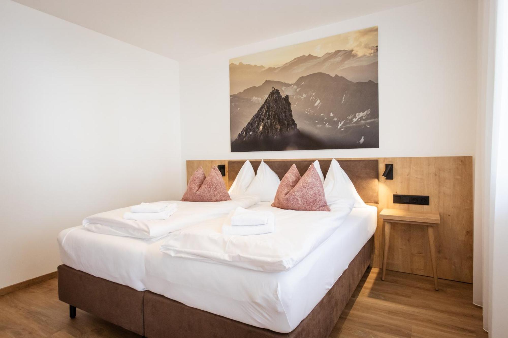 Alpenstolz Damuels Haus 1 - Stilvoll Urlauben In Den Bergen Lejlighed Eksteriør billede